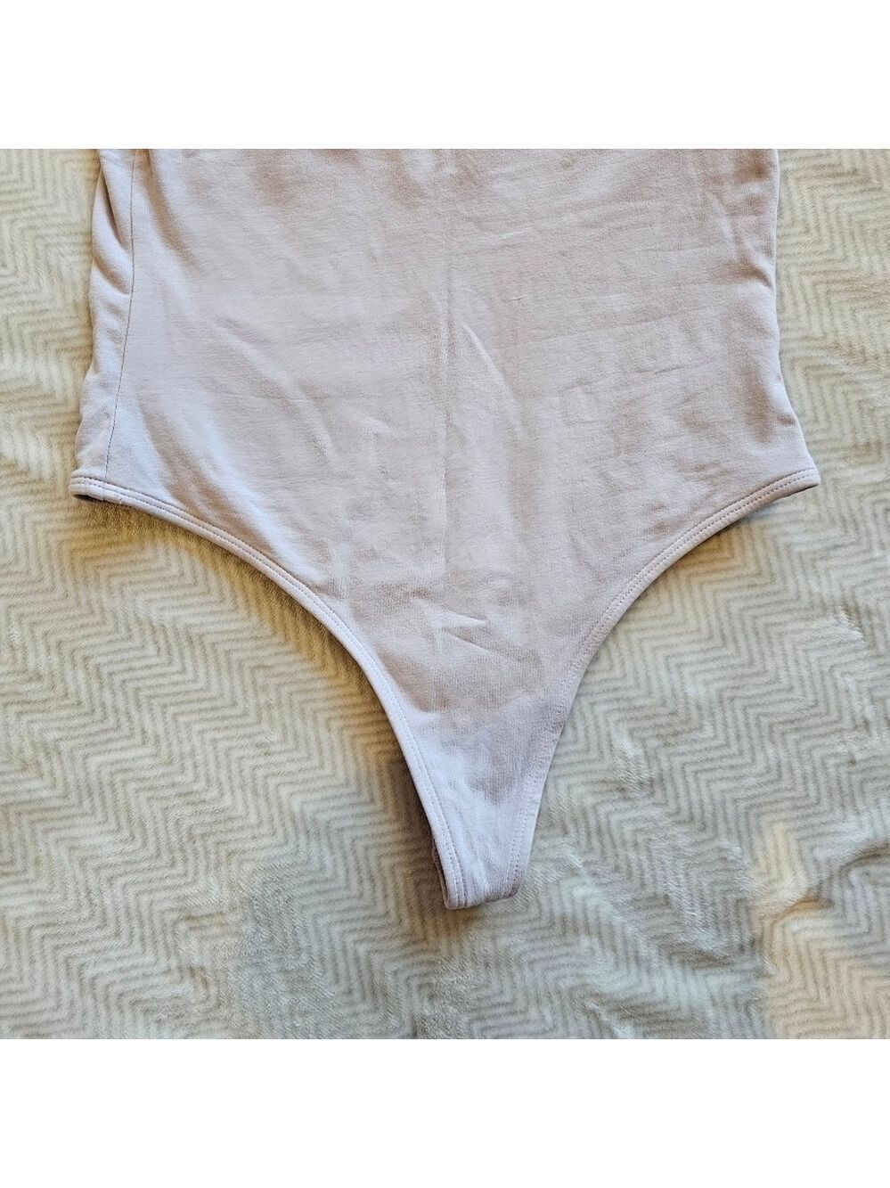 Babaton Bodysuit - Picture 3 of 8